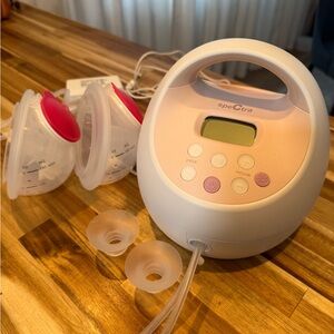 Women’s baby accessories